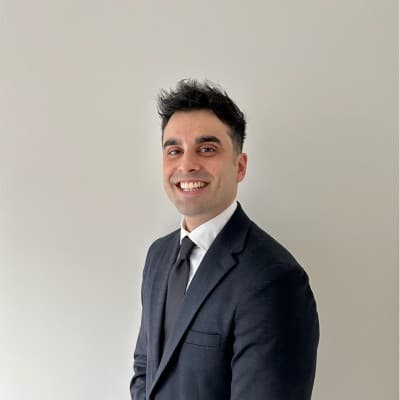 Mixing Modern and Traditional Styles